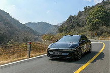 基于800V架構(gòu)打造 極氪007GT實車曝光