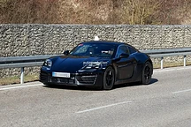 保时捷718 Cayman EV 电动跑车路测图曝光