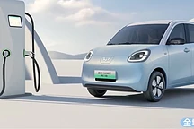 五菱宏光MINIEV四门版一季度上市：续航205公里，支持快充