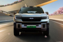 方程豹豹8豪华版交付，华为智驾加持，创国产SUV交付新速度