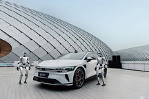 极氪007GT中型纯电猎装车亮相，2025年上市续航高达825km