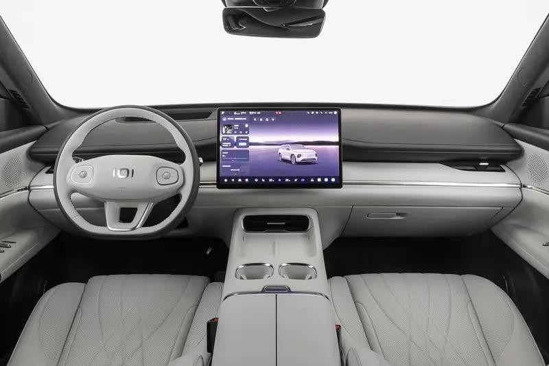长安启源Q07新增车型上市，12.98万起售配AR-HUD与无边框车门
