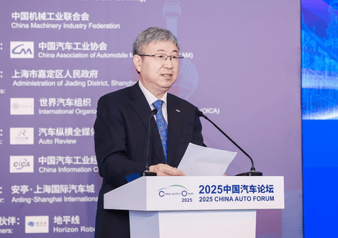 十大金句，车圈的焦虑与坚守 | 看见2025