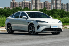 比亞迪海豹07DM-i上市：14.98萬起，搭載多項(xiàng)黑科技