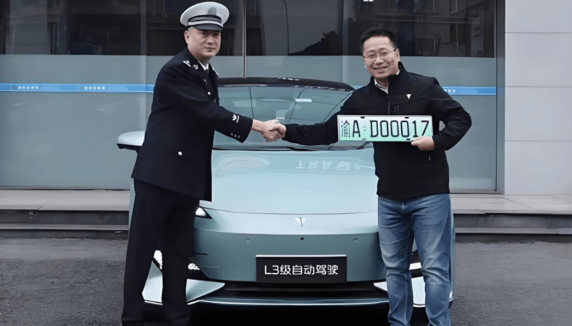 2025十大事件，回顾中国汽车的攀高之年