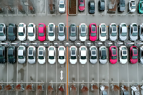 魏建军“四问”中国汽车