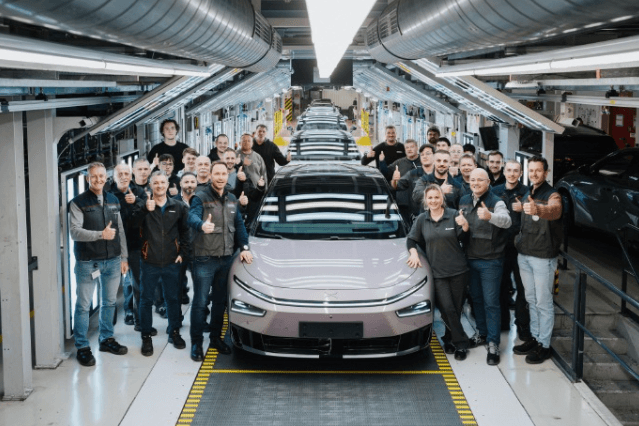 2026款小鵬P7+在奧地利工廠完成試制