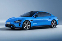 新款小米SU7开启预售 预售价22.99万起