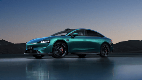 尚界Z7“狙击”小米SU7！“撞脸”保时捷背后，到底有什么不一样？