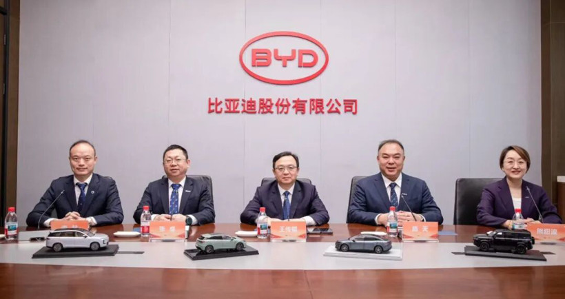 暗潮涌动的2025，比亚迪“抗住了”风浪