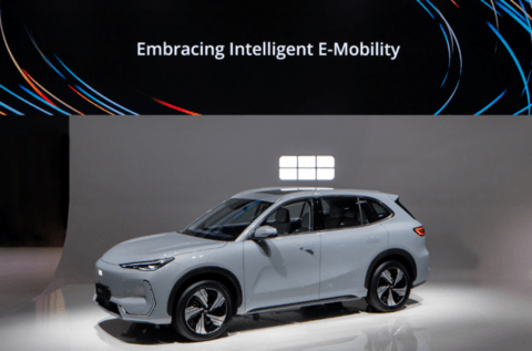 中国车企组团攻坚欧洲，背后藏着什么破局密码？