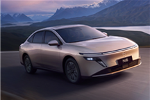 东风日产王骞：我们卖车靠颜值吸引客户 营销要先去爹味