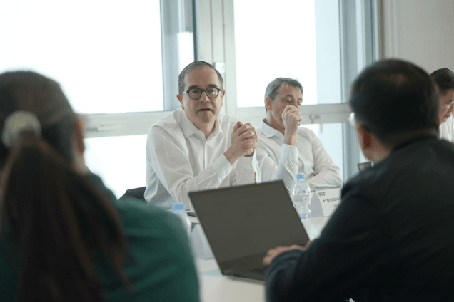 不占领市场，却要占领“生态位”：雷诺的中国新活法