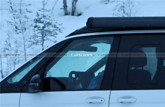 内外设计升级 新款大众T7谍照曝光