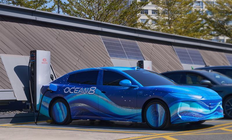 劍指35萬高端市場 比亞迪海豹08/海獅08兆瓦閃充諜照曝光-圖1