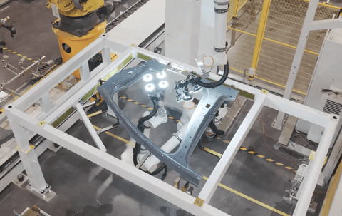 强链协同，智造升级——燕龙携手海高与奥图打造的机器人“智造天团”重新定义门环制造标准，实现效率与品质双优！