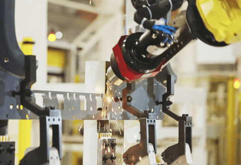 强链协同，智造升级——燕龙携手海高与奥图打造的机器人“智造天团”重新定义门环制造标准，实现效率与品质双优！