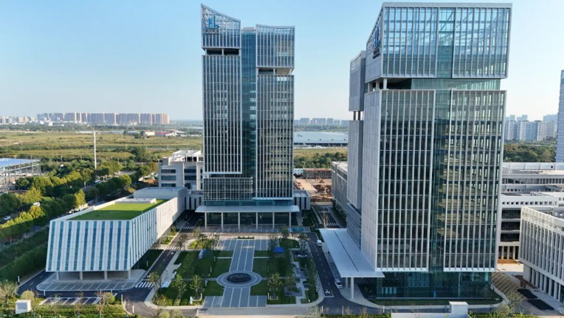 光谷高端微电子器件产业园一期建成