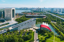 东风汽车与兵器工业集团签署战略合作协议