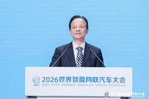 仿真效率提200倍！钟志华：AI 造车，先别焦虑