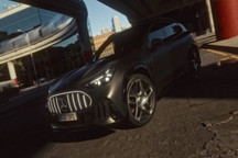 三电机、1169马力，AMG做出了一台怎样的纯电SUV？