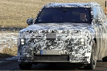 劳斯莱斯首款纯电SUV谍照 或于2026年发布