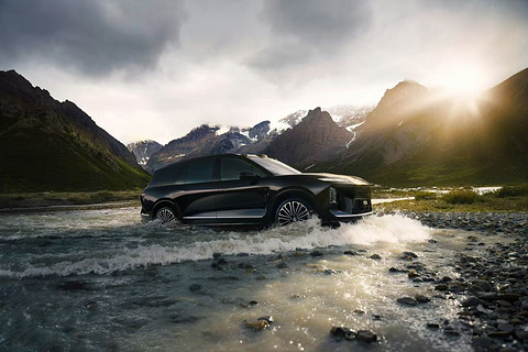 蔚来全新ES8，强在何处？