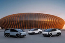 小鹏汇天陆地航母三款配色官图正式发布