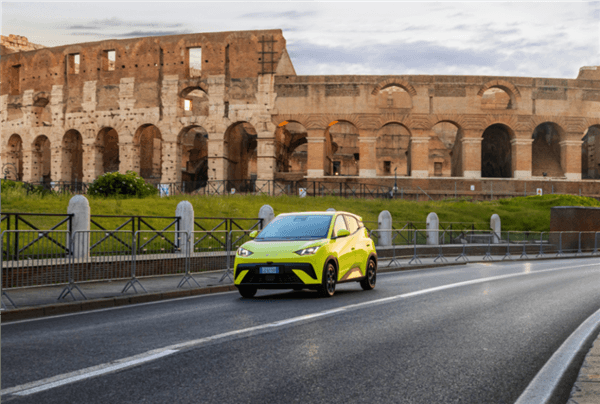 刷新国产车销量纪录！比亚迪2025年销量首次跻身全球前五