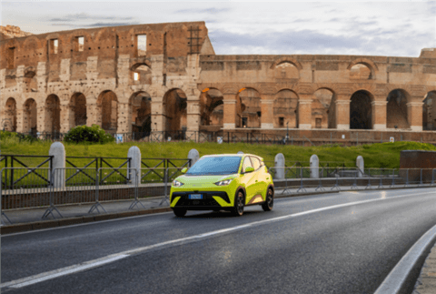 刷新国产车销量纪录！比亚迪2025年销量首次跻身全球前五