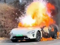 小米SU7营口起火真相：非车辆故障，系车内火源引发