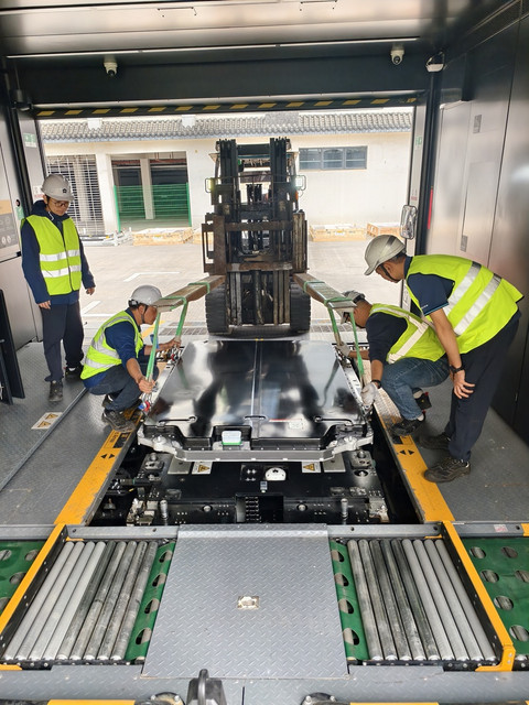 乐道汽车全国换电站电池翻倍计划完成 全国增投8295块全新电池包-图4