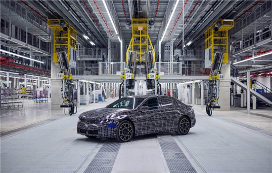 新世代NK平台 全新宝马i3预量产版本下线