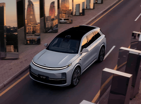 理想用两小时，追赶AI“最后一班车”