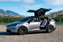 特斯拉宣布Model S/X现车上新，称是“最后的入手机会”