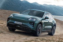 保时捷全新纯电卡宴在斯洛伐克工厂启动量产