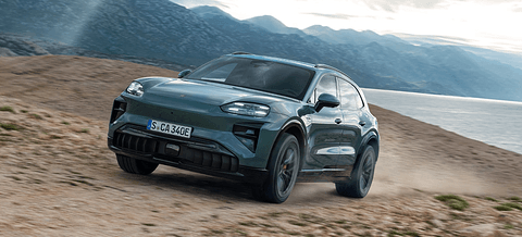 保时捷全新纯电卡宴在斯洛伐克工厂启动量产