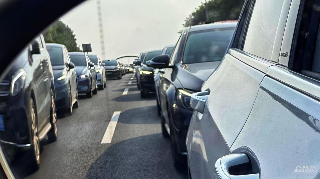 逸年有话：汽车行业告别“流血的规模”