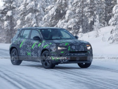 Jeep Avenger改款曝光：更大屏幕+48V轻混技术，2027年见！