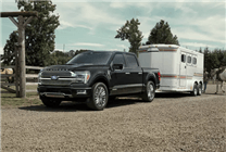 福特亏损82亿美元却全员奖金增30%，CEO法利兼职麦当劳董事