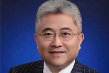 梅赛德斯-奔驰中国宣布重要人事任命：段建军离职，李德思接任总裁兼CEO