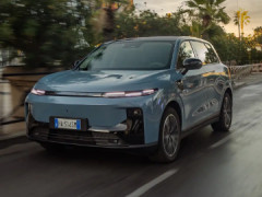 零跑B10澳洲上市：37万起售，50:50配重打造“欧洲风格”SUV