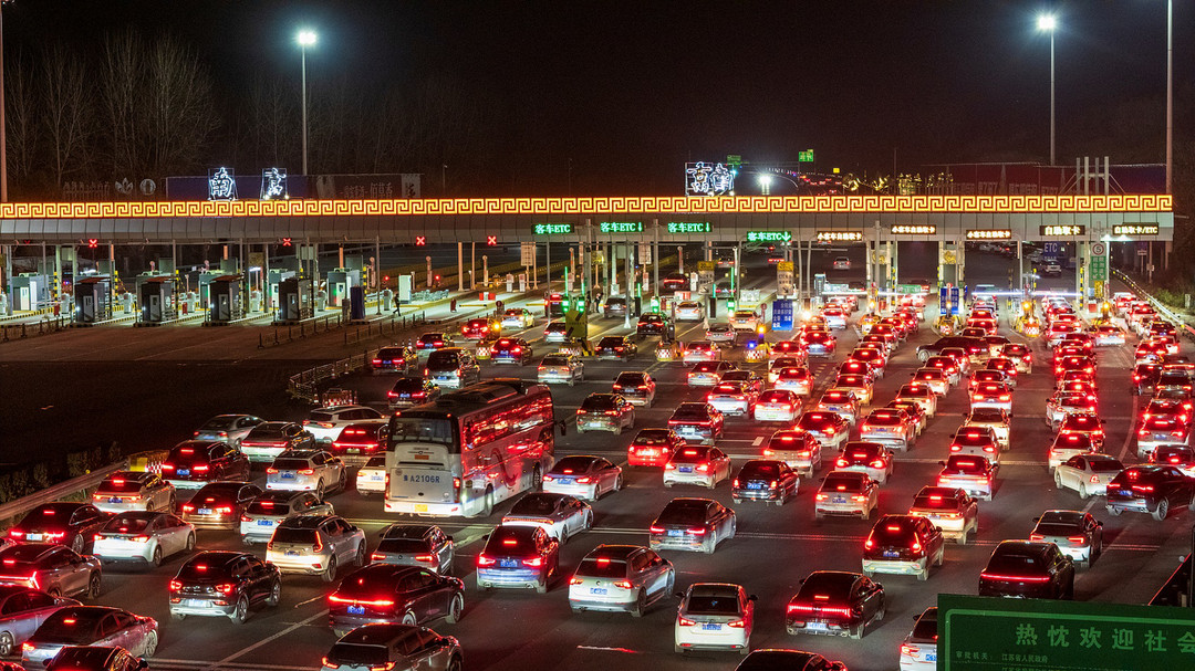 智己推新春购车权益：7年0首付、3年0息 叠加置换补贴