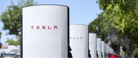 特斯拉瑞典充电站遇袭，电缆被泼水冻结