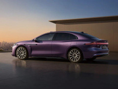 广汽昊铂A800携华为智驾3月4日上市，三电机四驱系统亮相