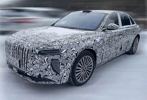 采用全新三屏设计 红旗H9 PHEV内饰谍照曝光