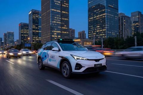 小马智行深圳订单量开年超越去年全年，自动驾驶商业化提速