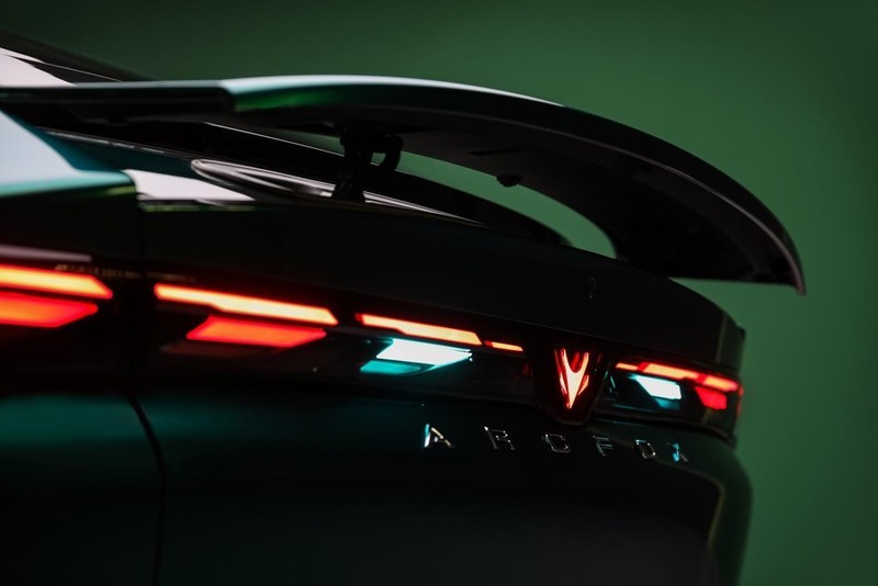 极狐全新阿尔法S5官图发布 将于3月1日开启预售 配备智驾小蓝灯-图5