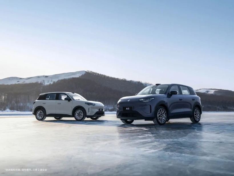 内饰越级、智驾拉满，零跑A10打响开年第一枪