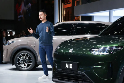 内饰越级、智驾拉满，零跑A10打响开年第一枪